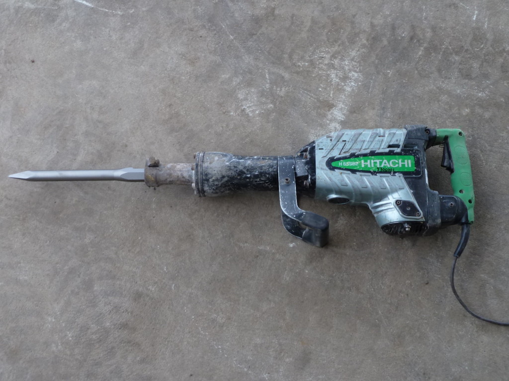 Concrete Breaker Hitachi PH65 Belgrove Hire
