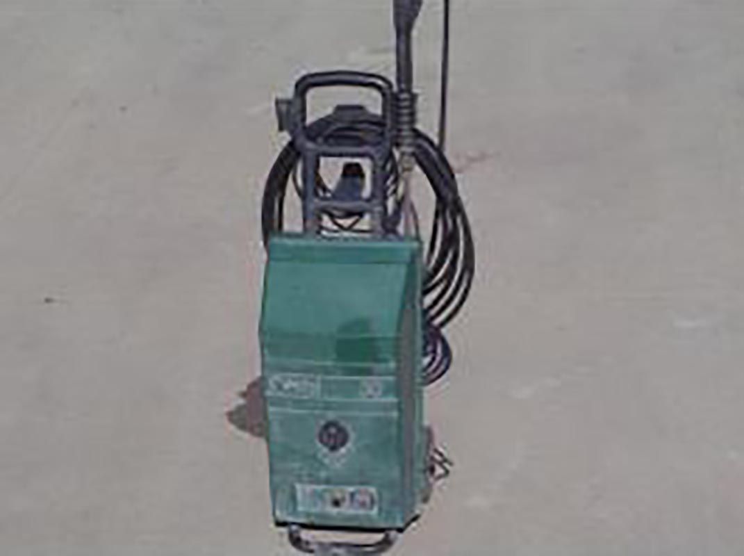 Water-cleaner-pressure-wash