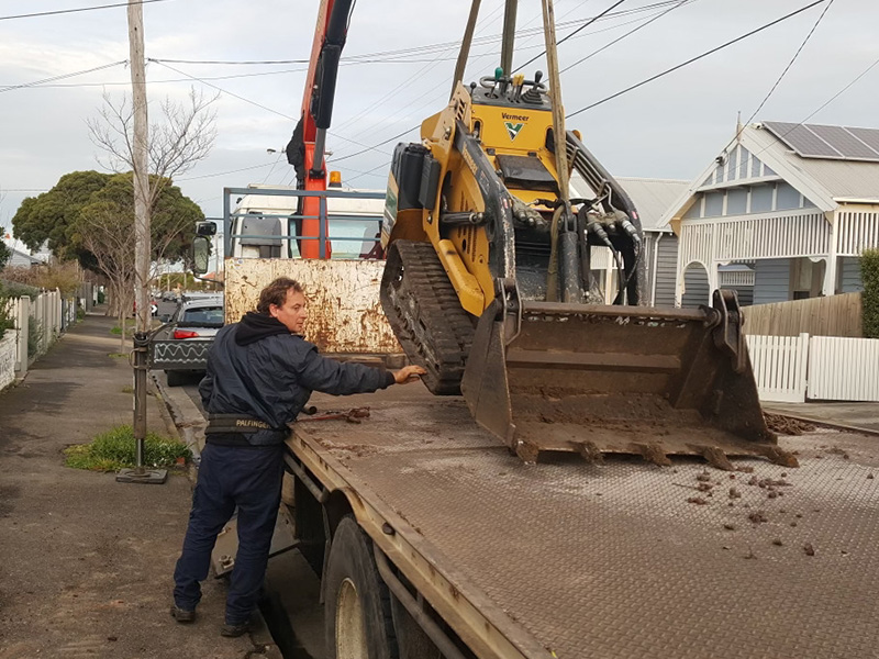 Belgrove Hire equipment hire delivery fleet - crane equipment delivery