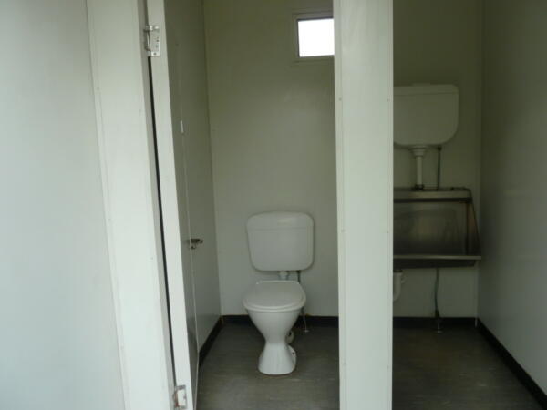 Male / Female Toilet - Image 2