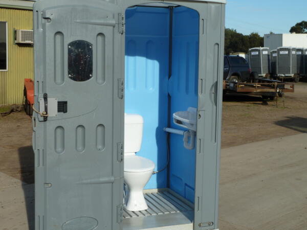 Toilet - Sewer Connected - Image 2