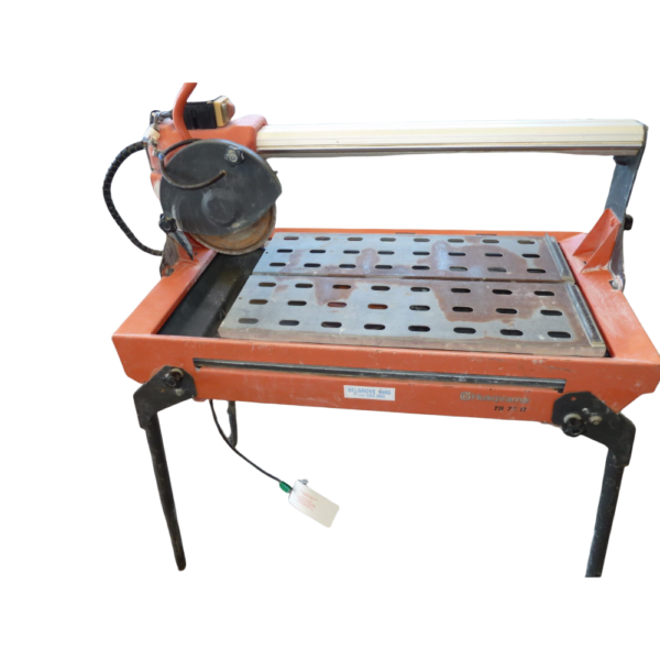 Tile Saw for hire in Geelong and the Surf Coast